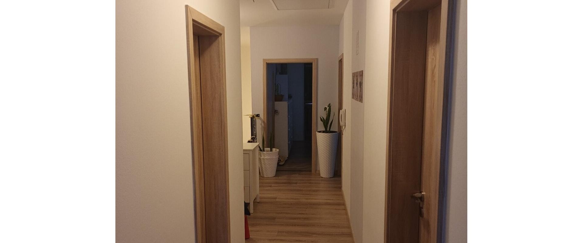 Nový veľký 3 izbový byt na predaj 35 km od Bratislavy