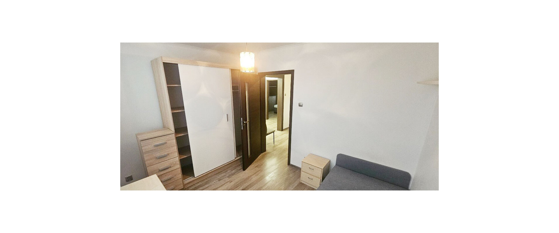 PRENÁJOM: Moderný a priestranný 4-izbový byt na J. Hollého!