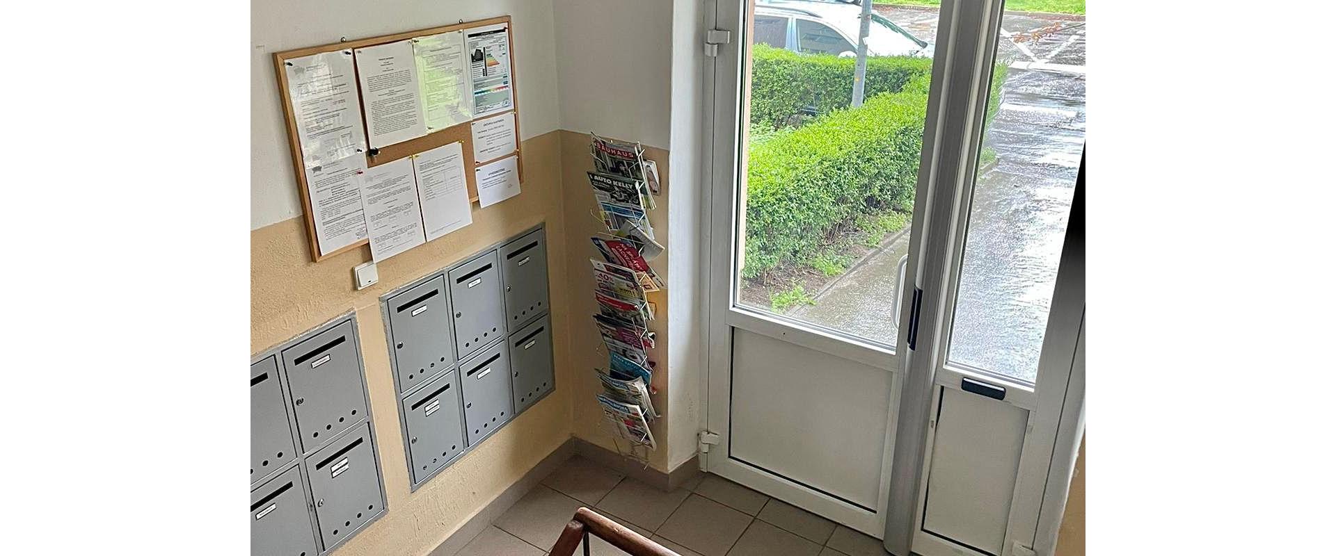 Predaj 3 izbového bytu na Družicovej, Ostredky (Ružinov)