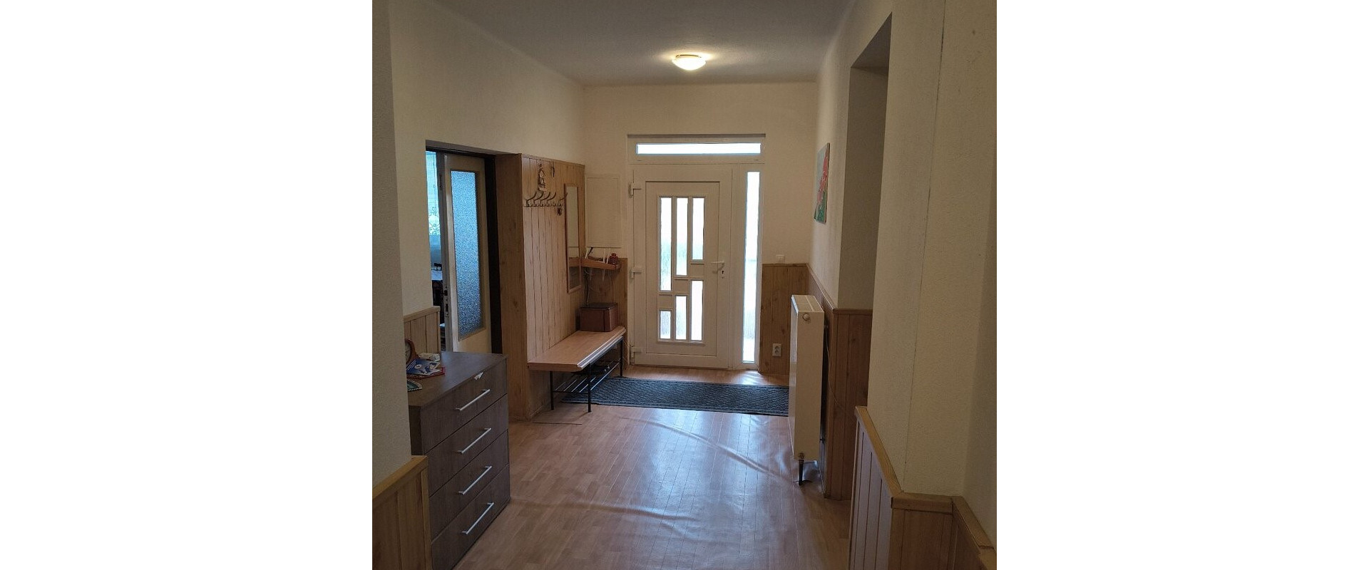 Rodinný dom s veľkým pozemkom pri Podhájskej