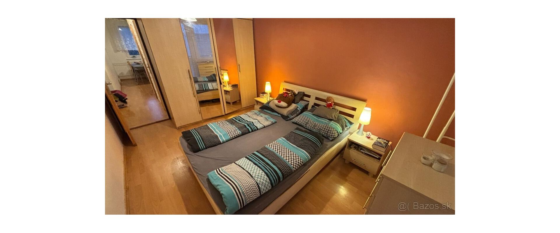 Predaj zrekonštruovaný 3-izbový byt s loggiou – Pekinská ulica, Ťahanovce, Košice