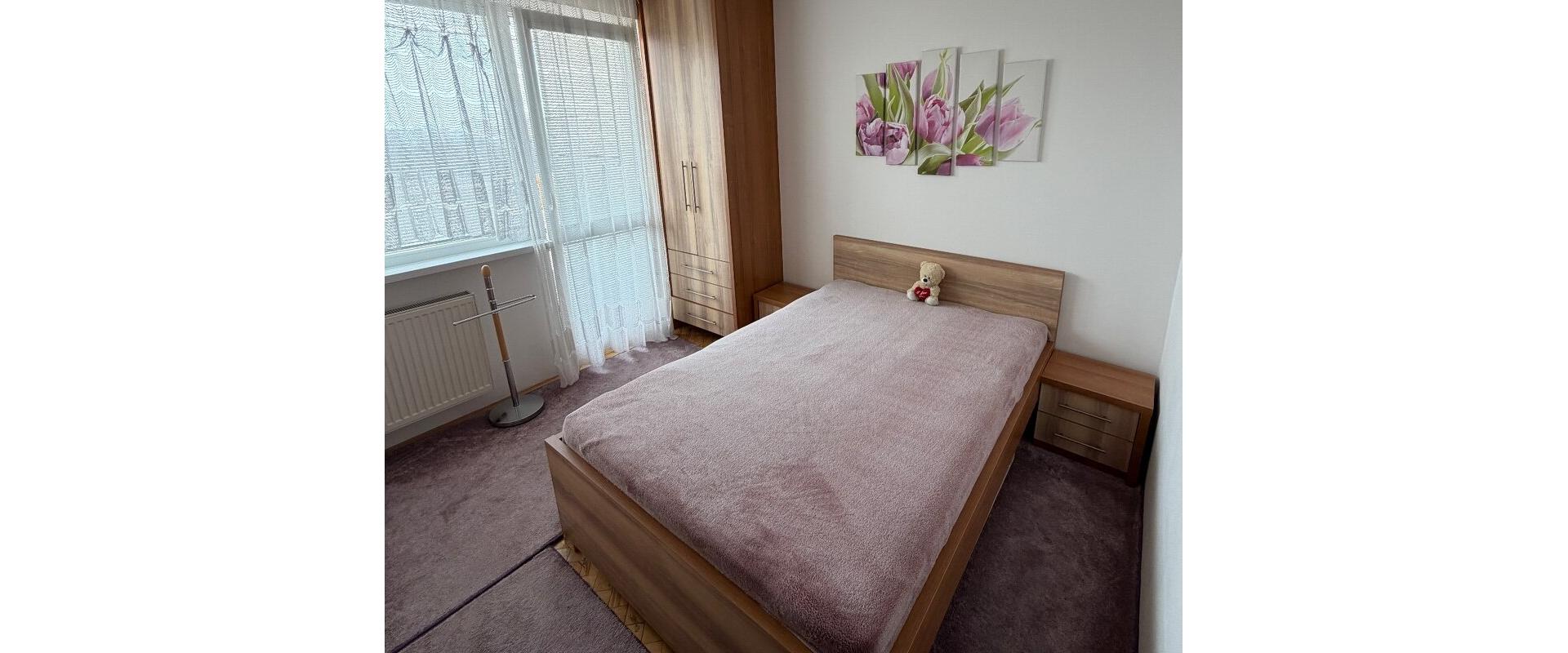 Predaj 4-izbový prerobený byt so zariadením v skvelej lokalite – Obchodná ulica, Košice-Terasa