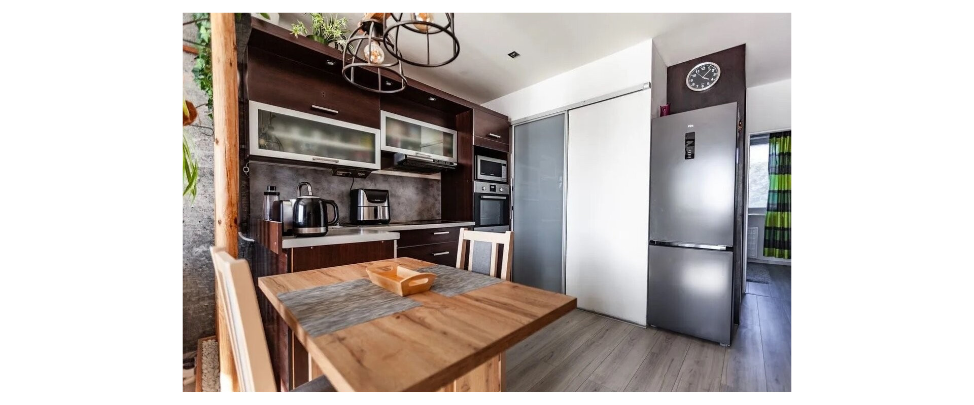 Predaj 2 izbového moderne zariadeného bytu v Lamači