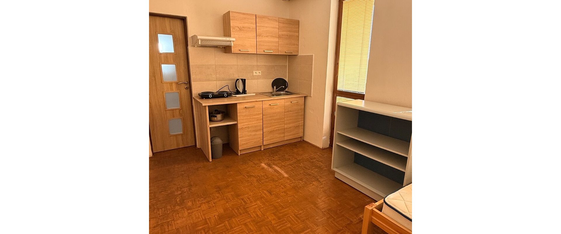 prenajom garsónka v Prešove – Solivar, ulica Rojova.