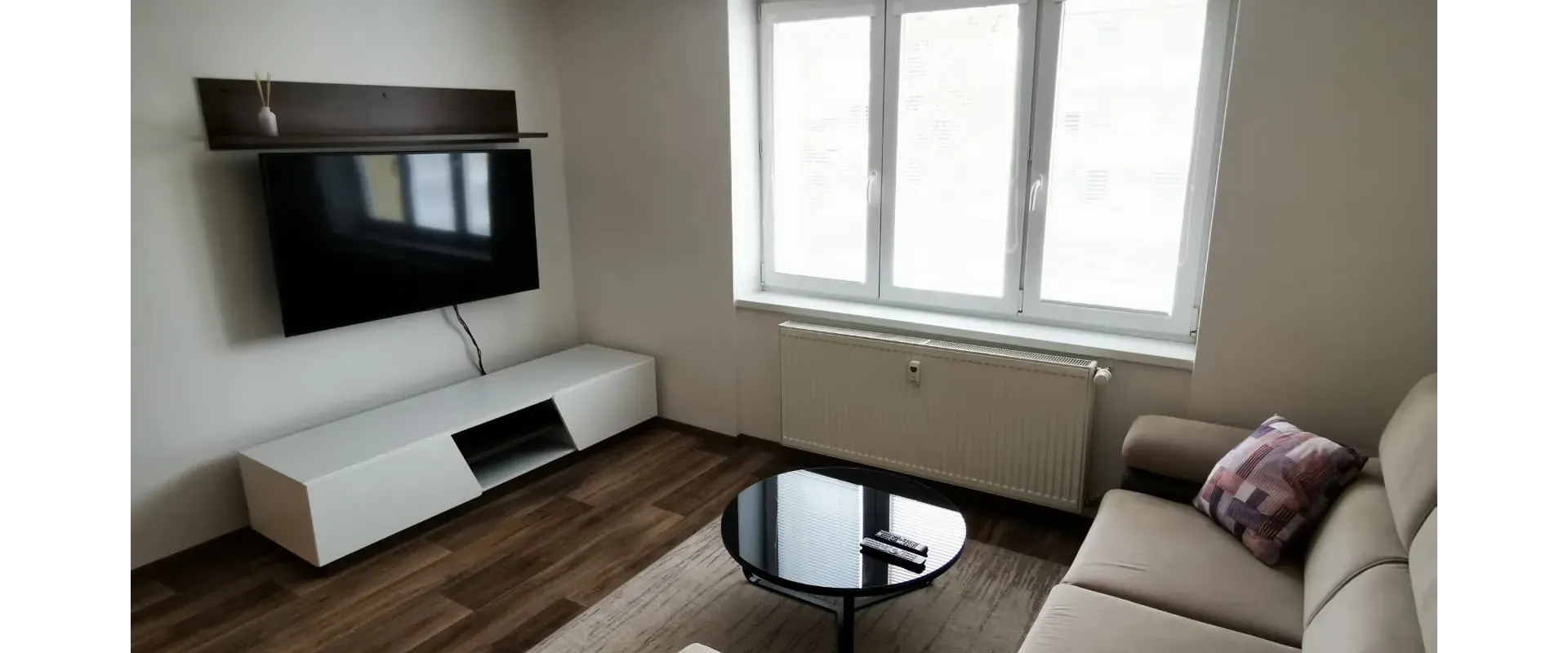 Krasný svetlý 2-izbový byt s balkónom