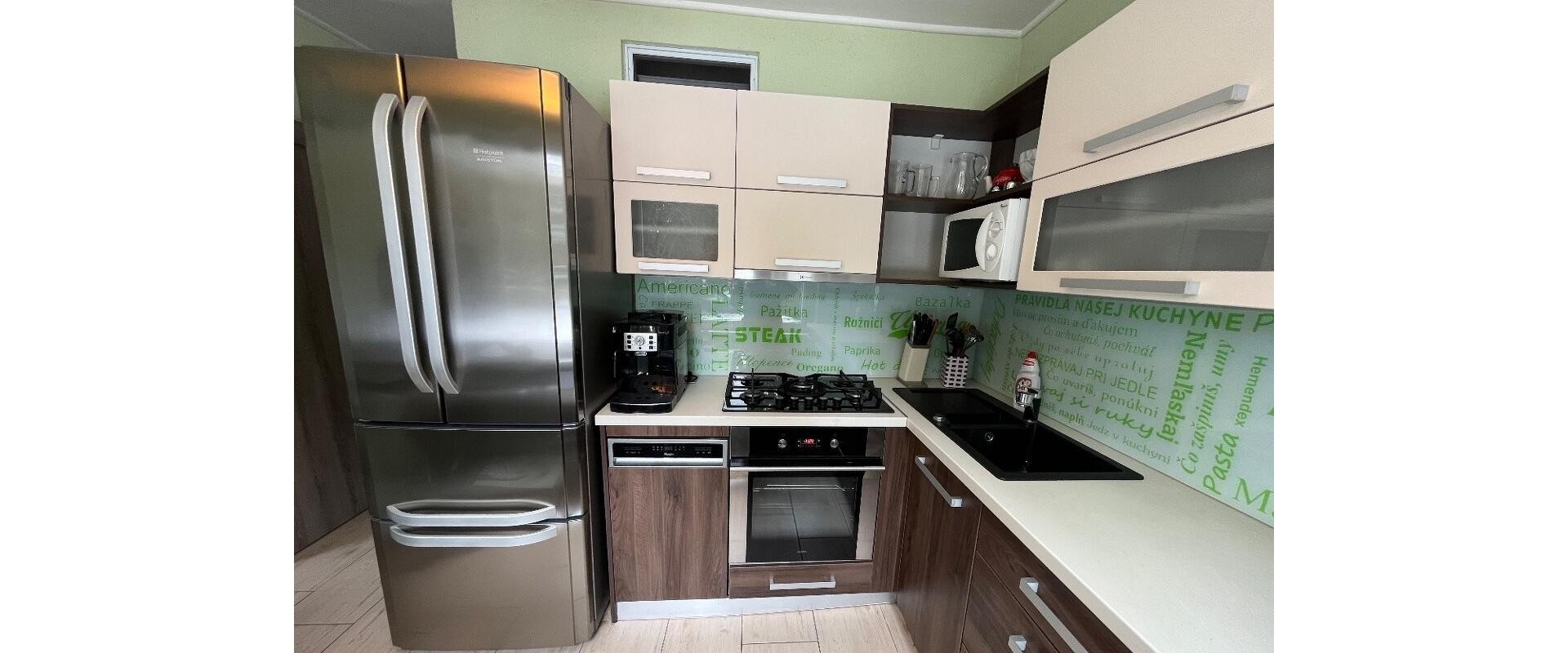 Moderný SMART 3-izbový byt na Zlatom Potoku – kompletne zariadený