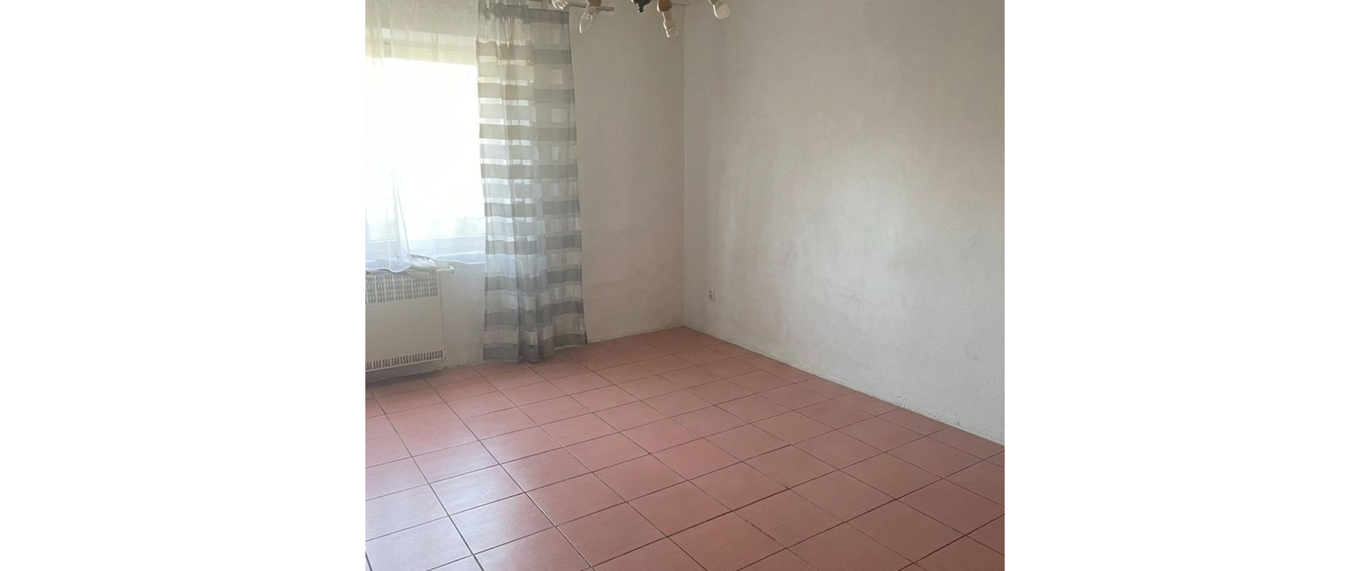 Vidiecky dom v obci Čata