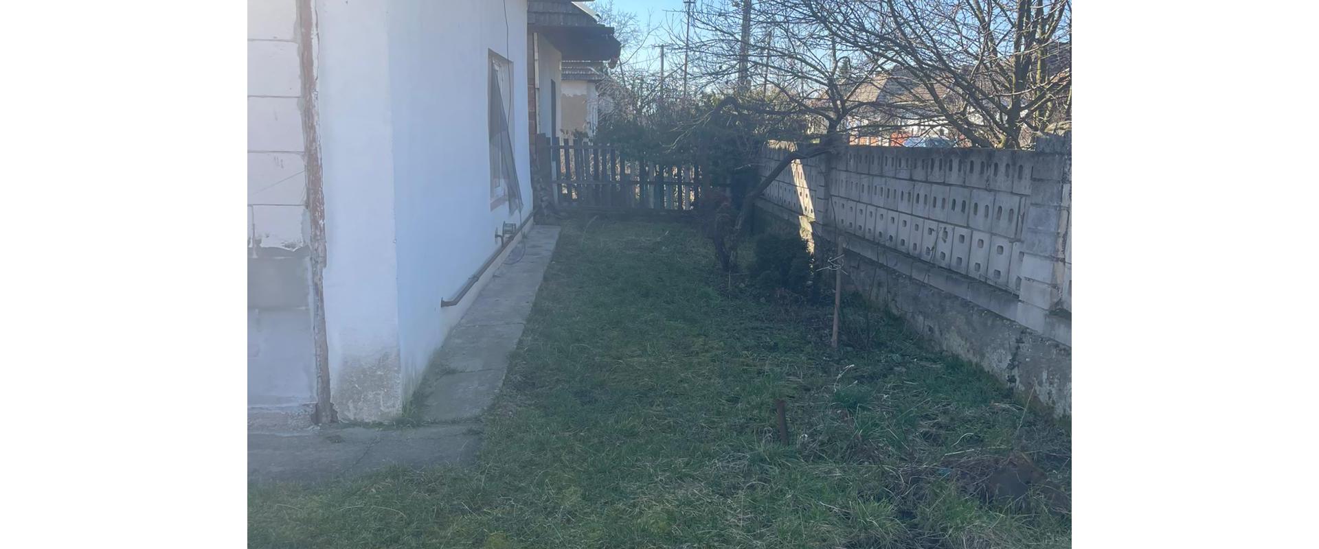 Vidiecky dom v obci Čata