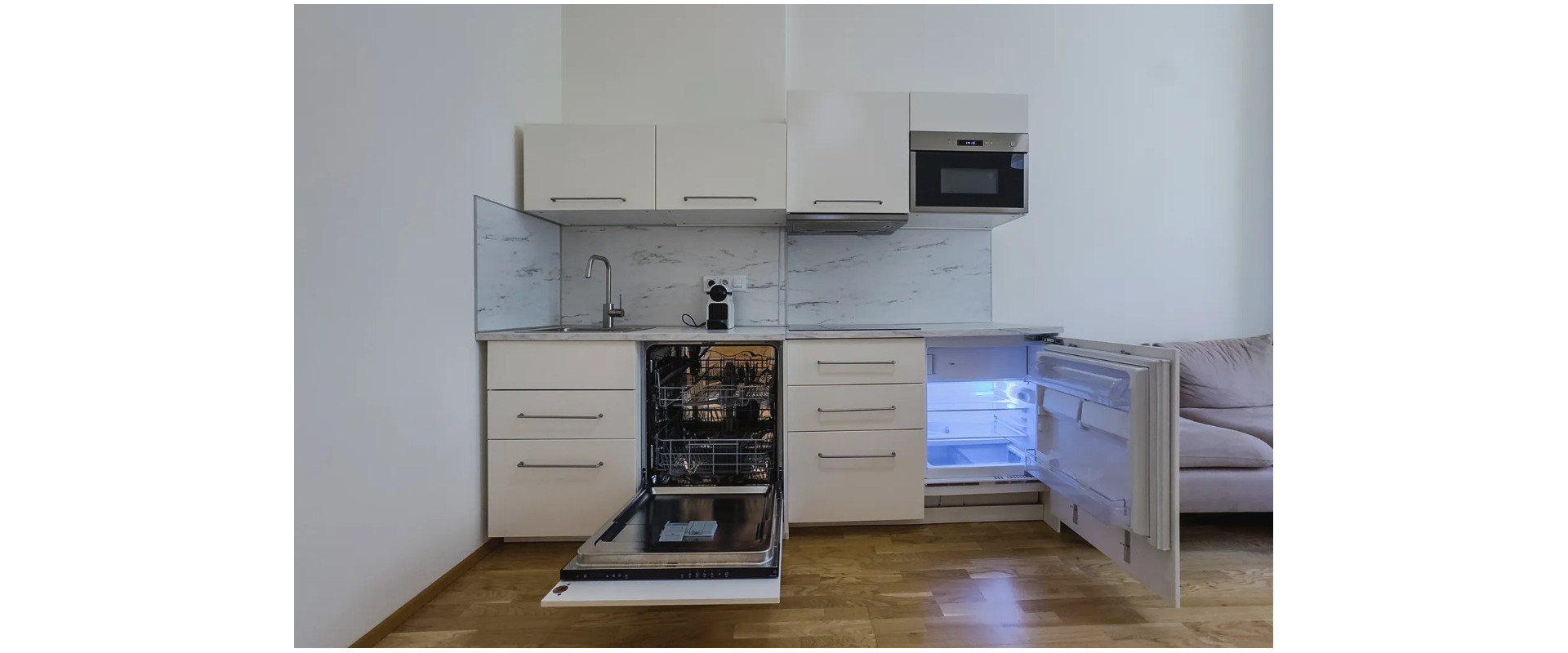 Praktický 1,5-izbový byt po kompletnej rekonštrukcii – Bratislava Petržalka