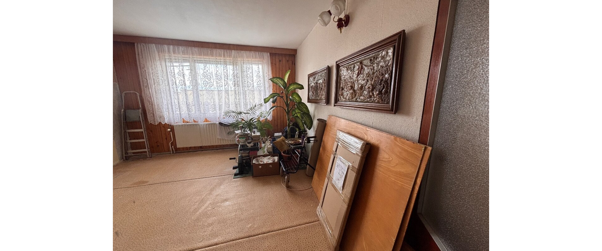 REZERVOVANÝ Predám 2,5-izbový byt,64 m2, Jurkovičová, Sekčov-Prešov