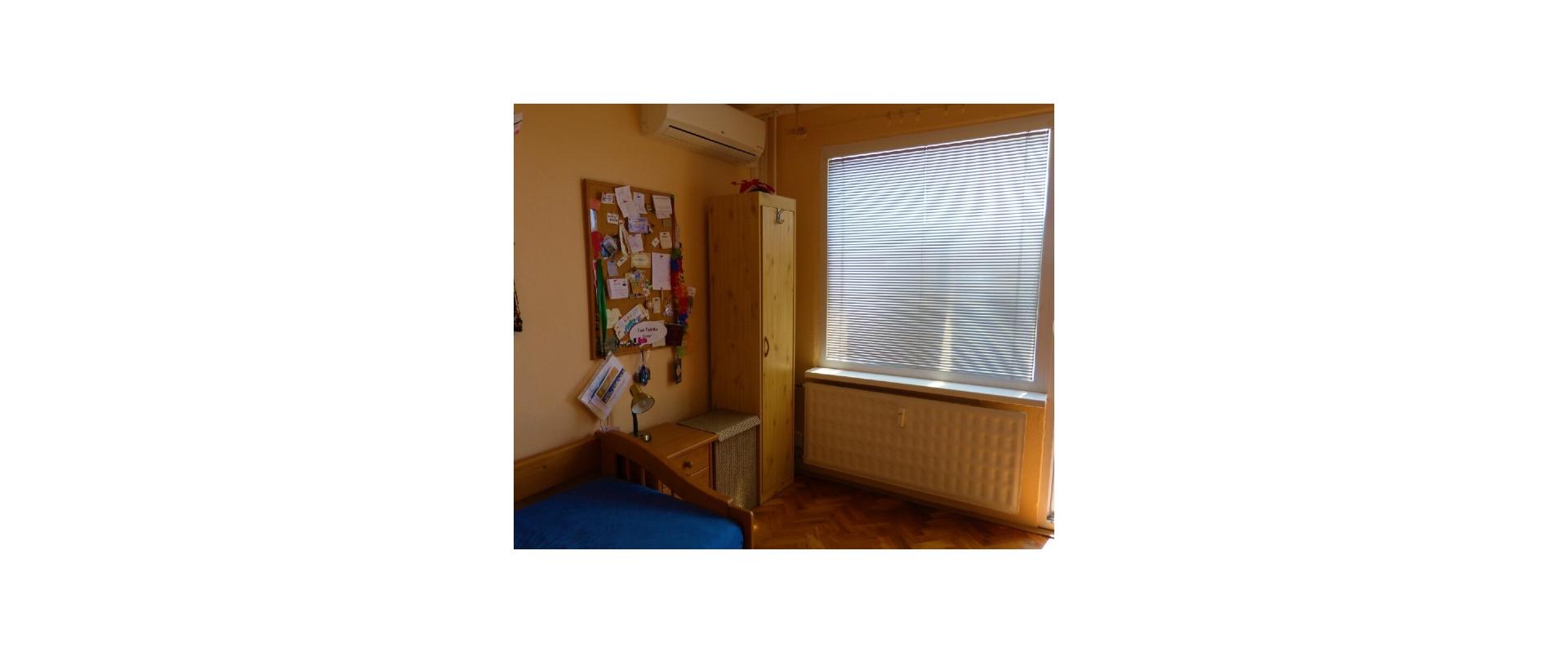 Prenájom priestranného kompletne zariadeného 3-izbového bytu