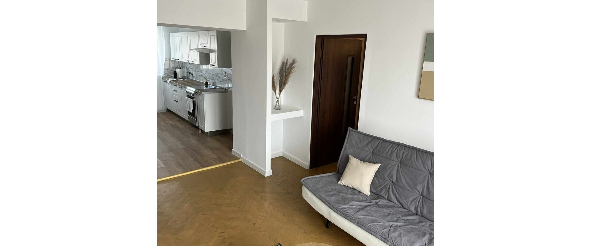 Prenájom kompletne zariadený 2-izbový byt (48 m²) na ulici Tarasa Ševčenka,