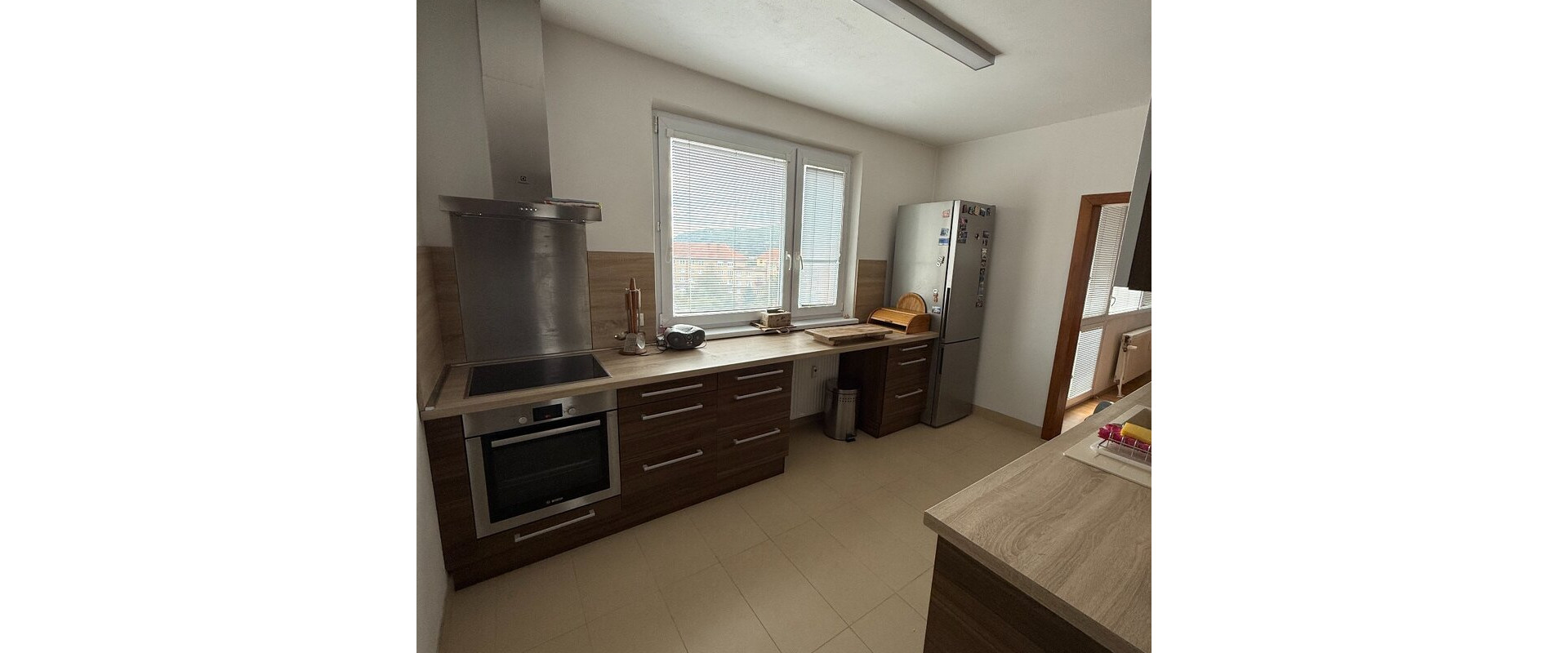 Na prenájom v zariadený 2,5-izbový byt v mesta Prešov,