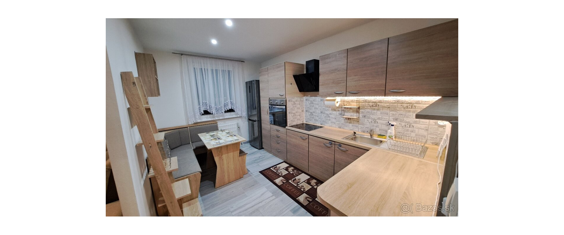 Na prenájom  2-izbový byt s loggiou v Prešov – Sekčov