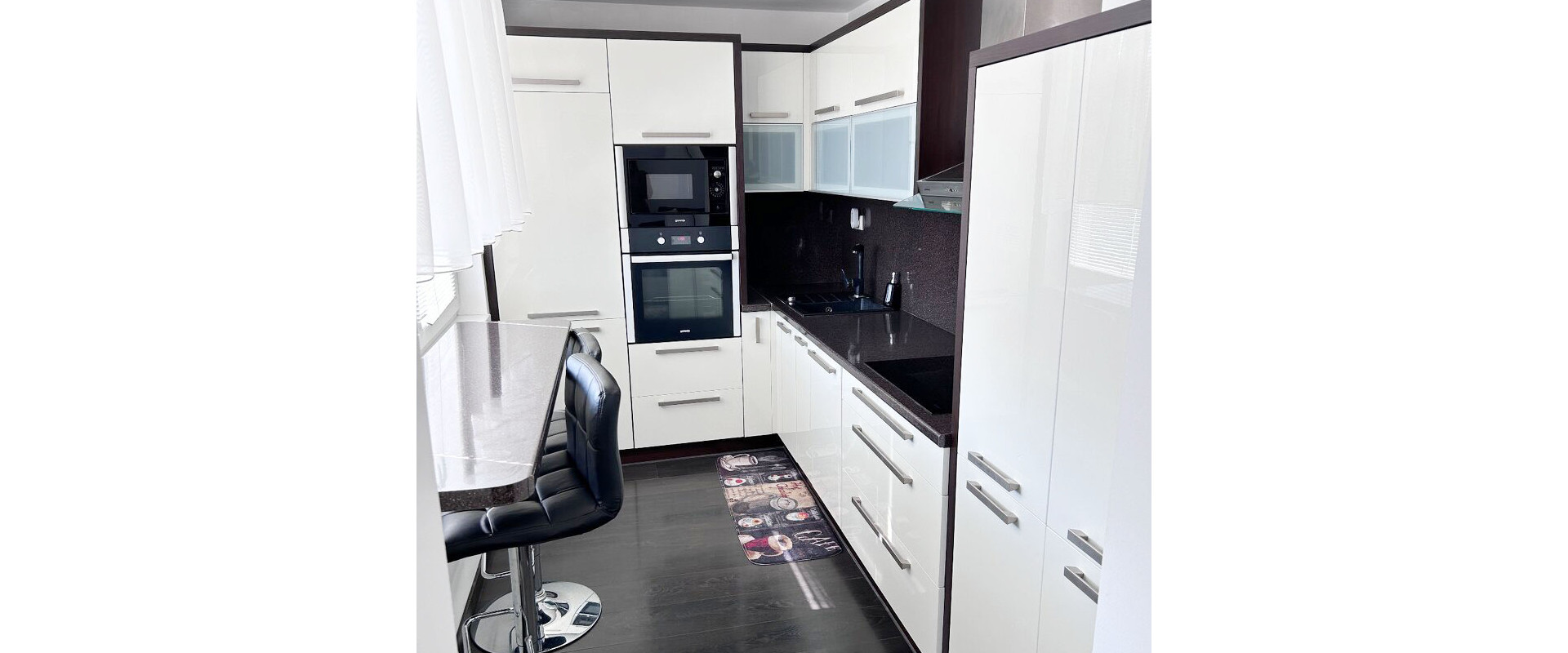 ✨ PRENÁJOM: Štýlový, kompletne zrekonštruovaný 2-izbový byt na Murgašovej