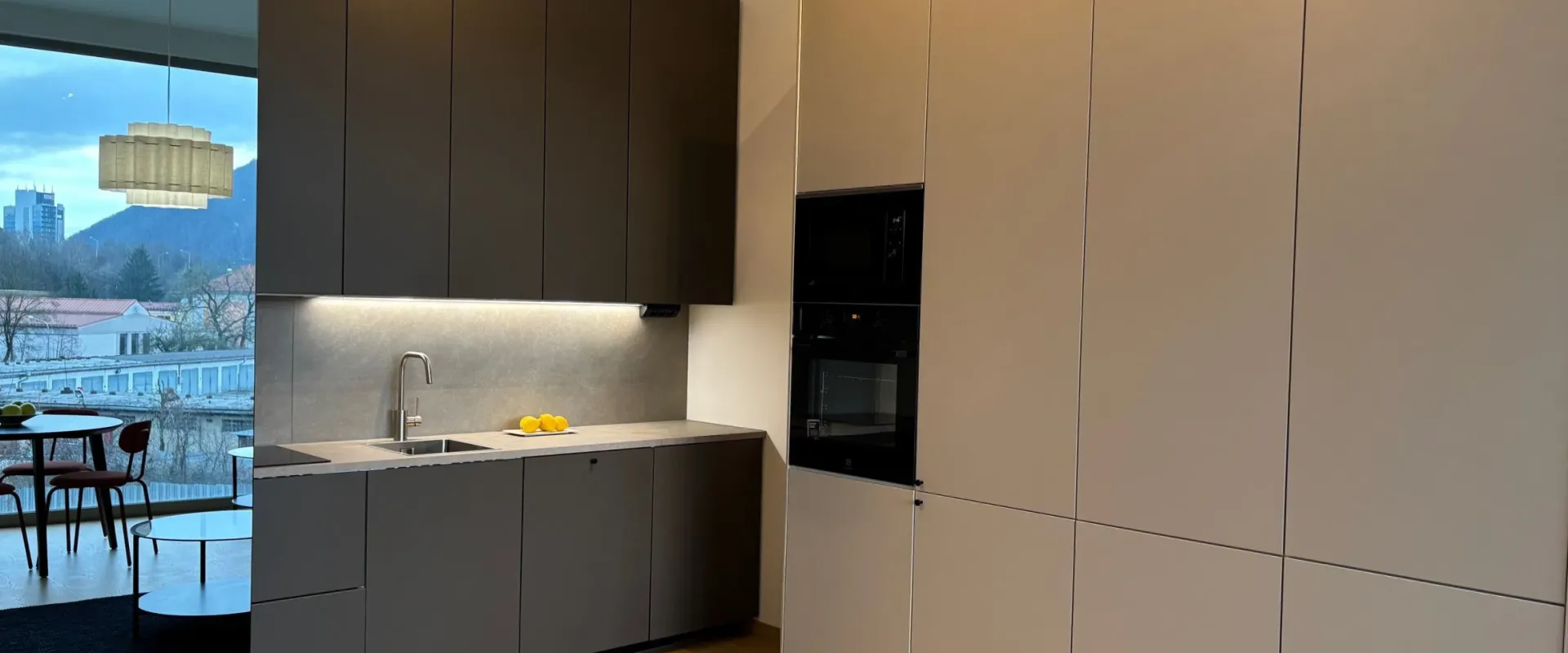 Prenájom 2 -izbový byt v Banskej Bystrici-nový, svetlý, slnečný, pre náročného klienta