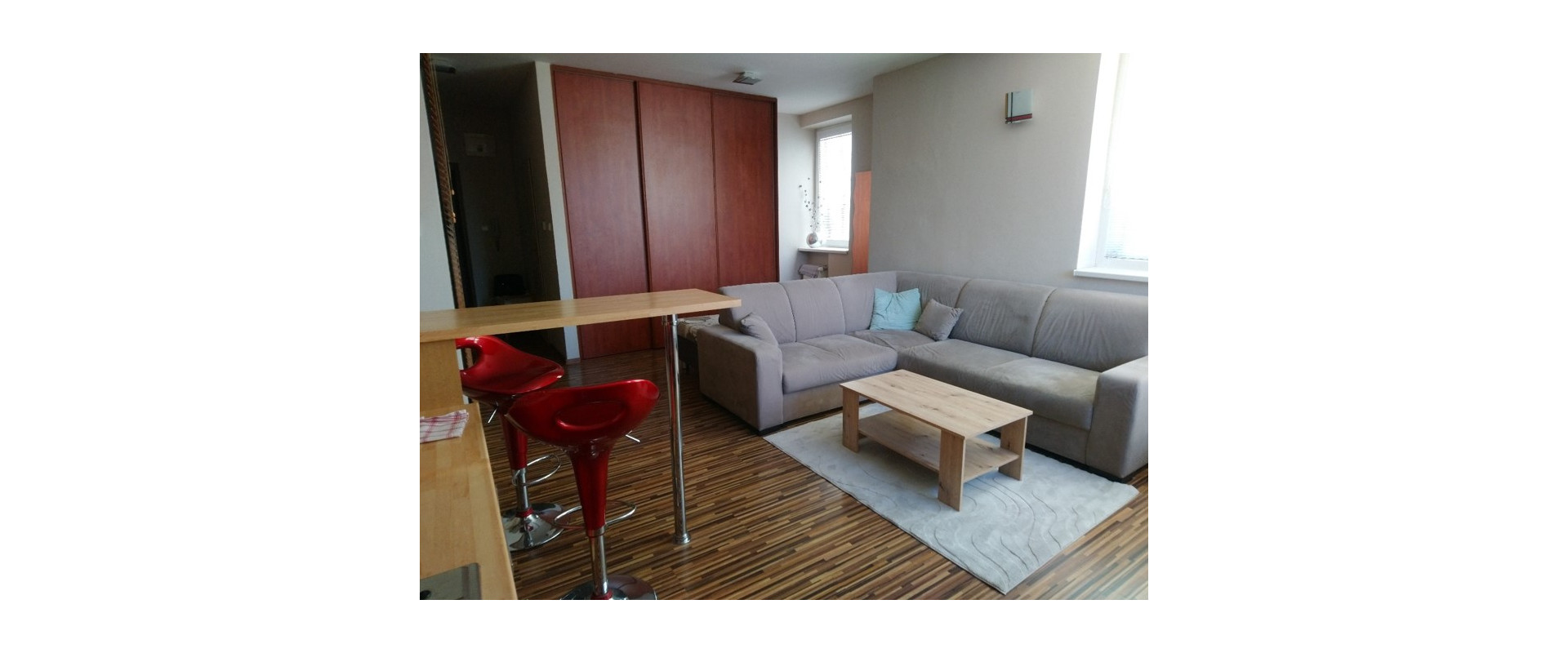 Prenájom 1-izbového bytu s parkovaním – Prešov