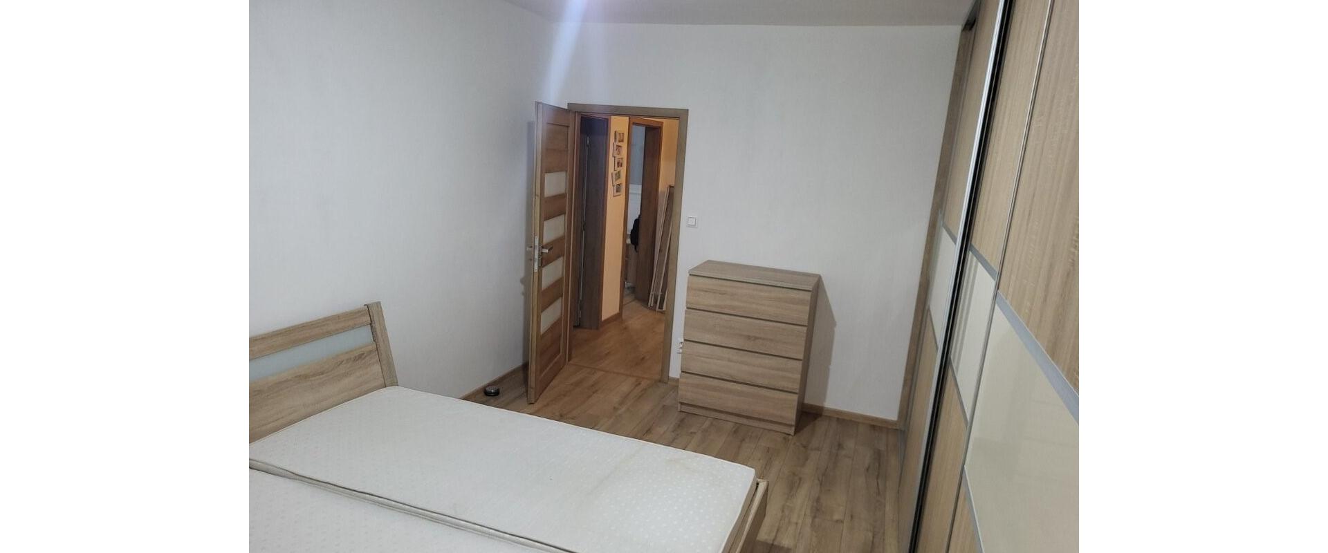 Priestranný 3-izbový byt po kompletnej rekonštrukcii na prenájom