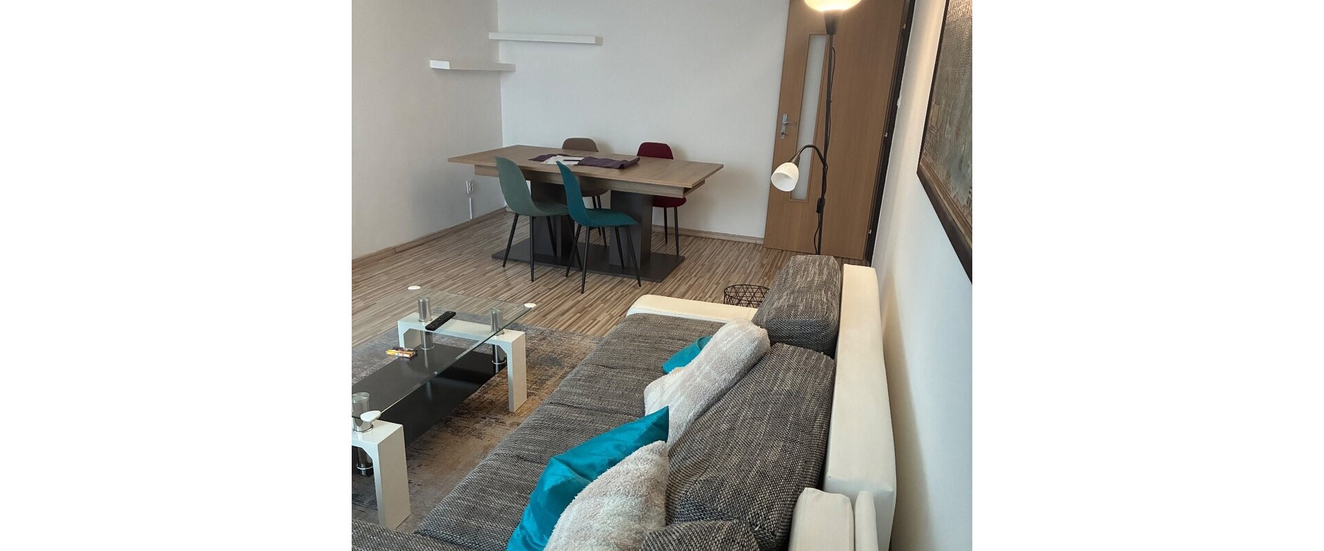 Na prenájom zariadený 2-izbový byt s balkónom