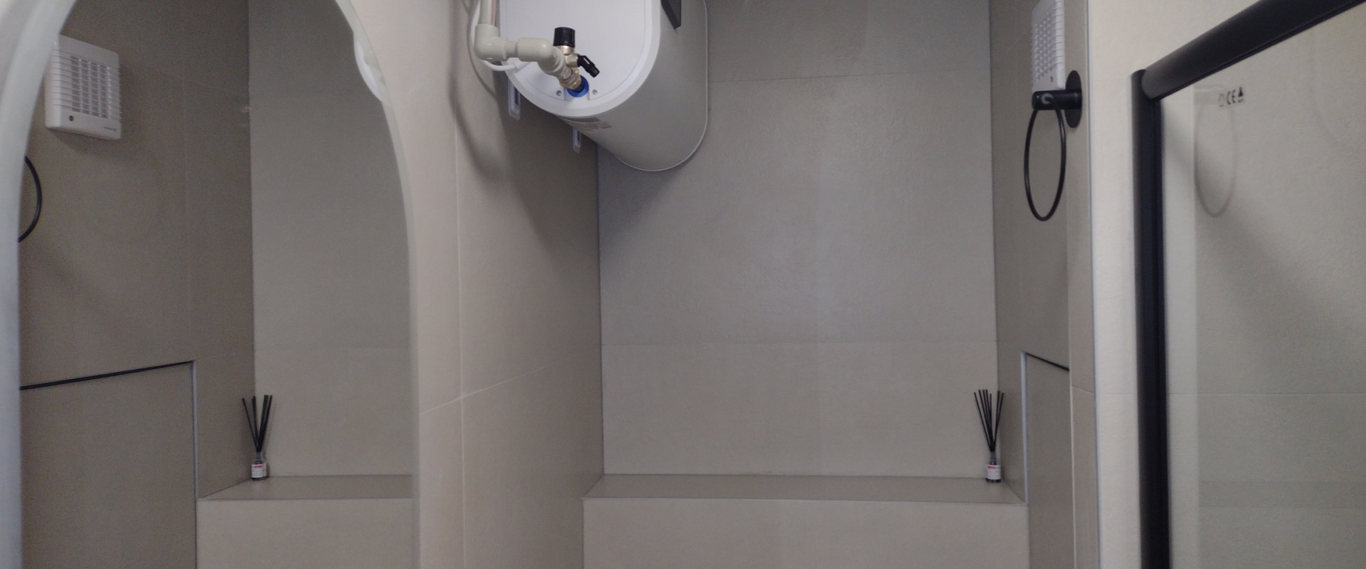 GARZÓNKA 20M2 PO KOMPLETNEJ REKONŠTRUKCII ŠALGOVCE