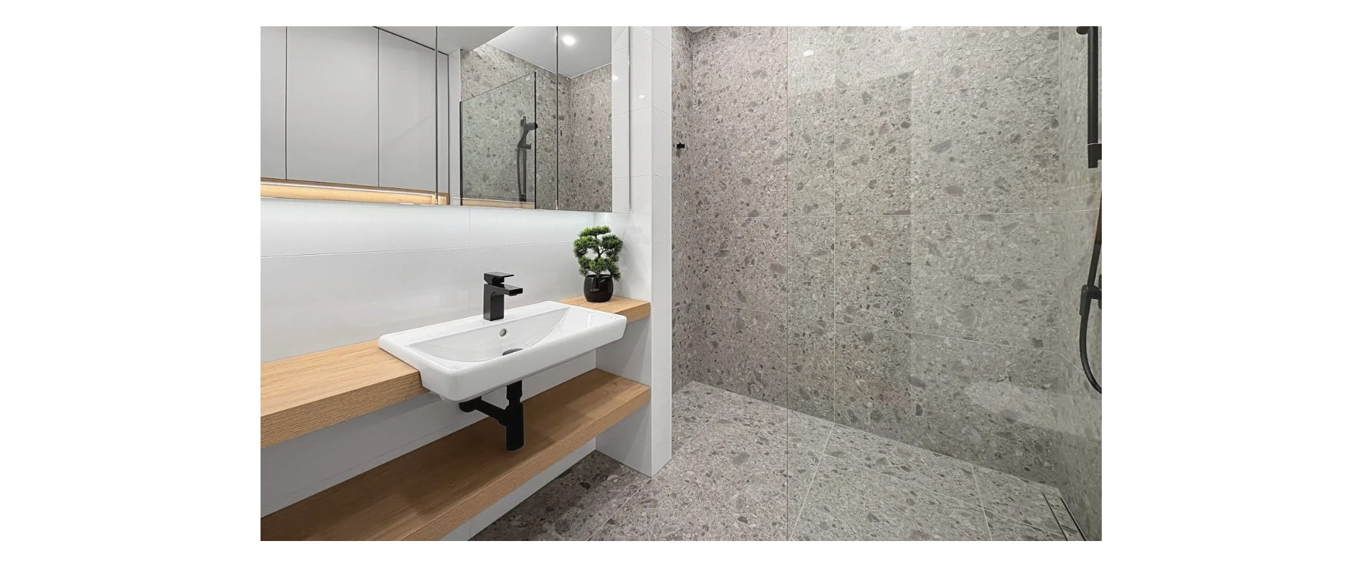 Moderná garsónka v širšom centre Bratislavy