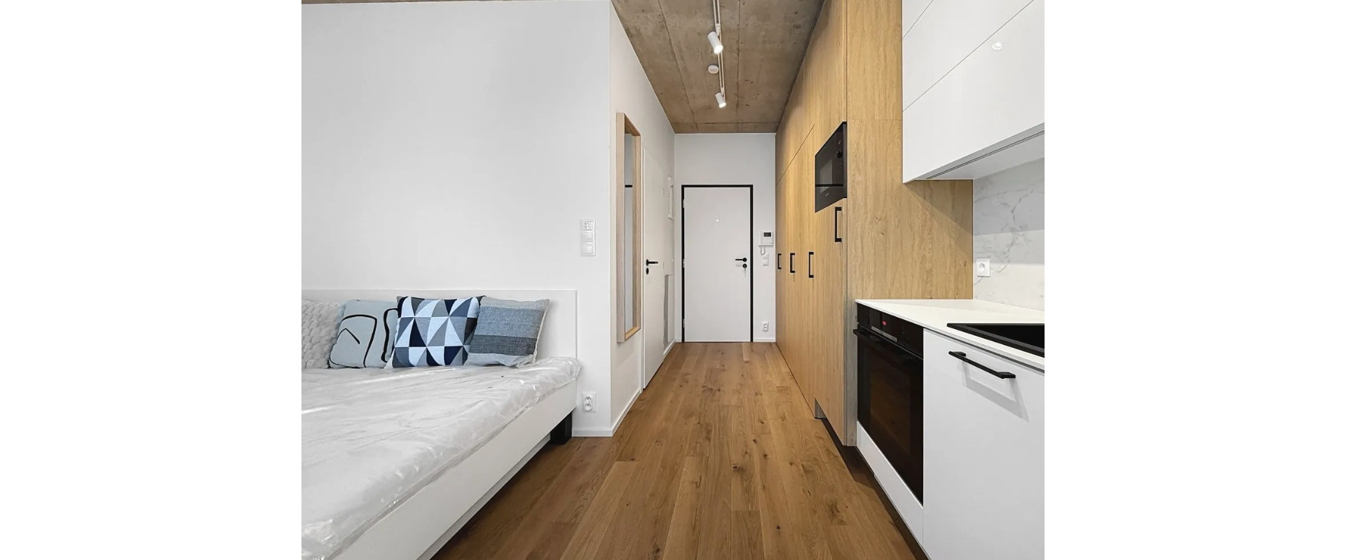 Moderná garsónka v širšom centre Bratislavy