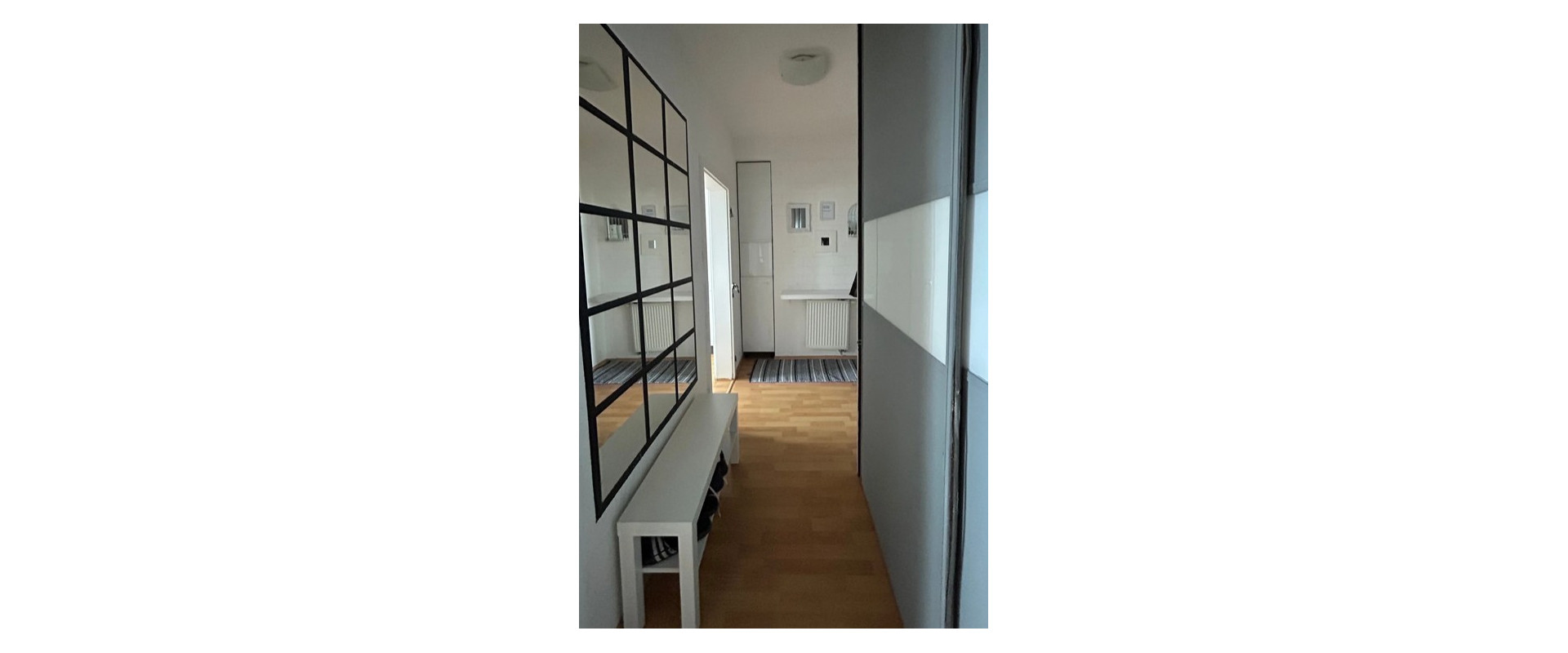 Predaj 2 izbového priestranného bytu, Most pri Bratislave