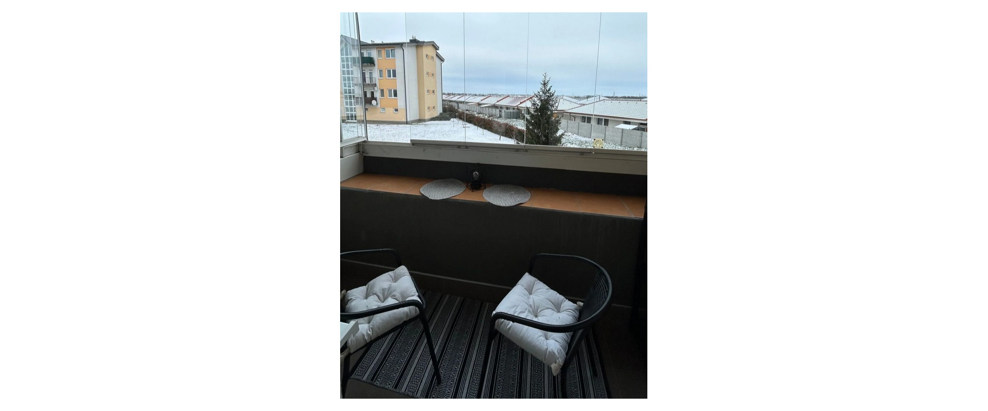 Predaj 2 izbového priestranného bytu, Most pri Bratislave