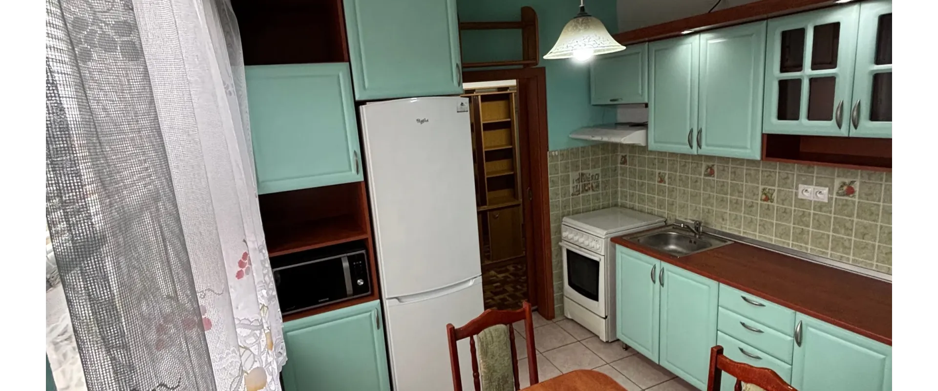 Prenájom priestranného 3-izbového bytu s balkónom