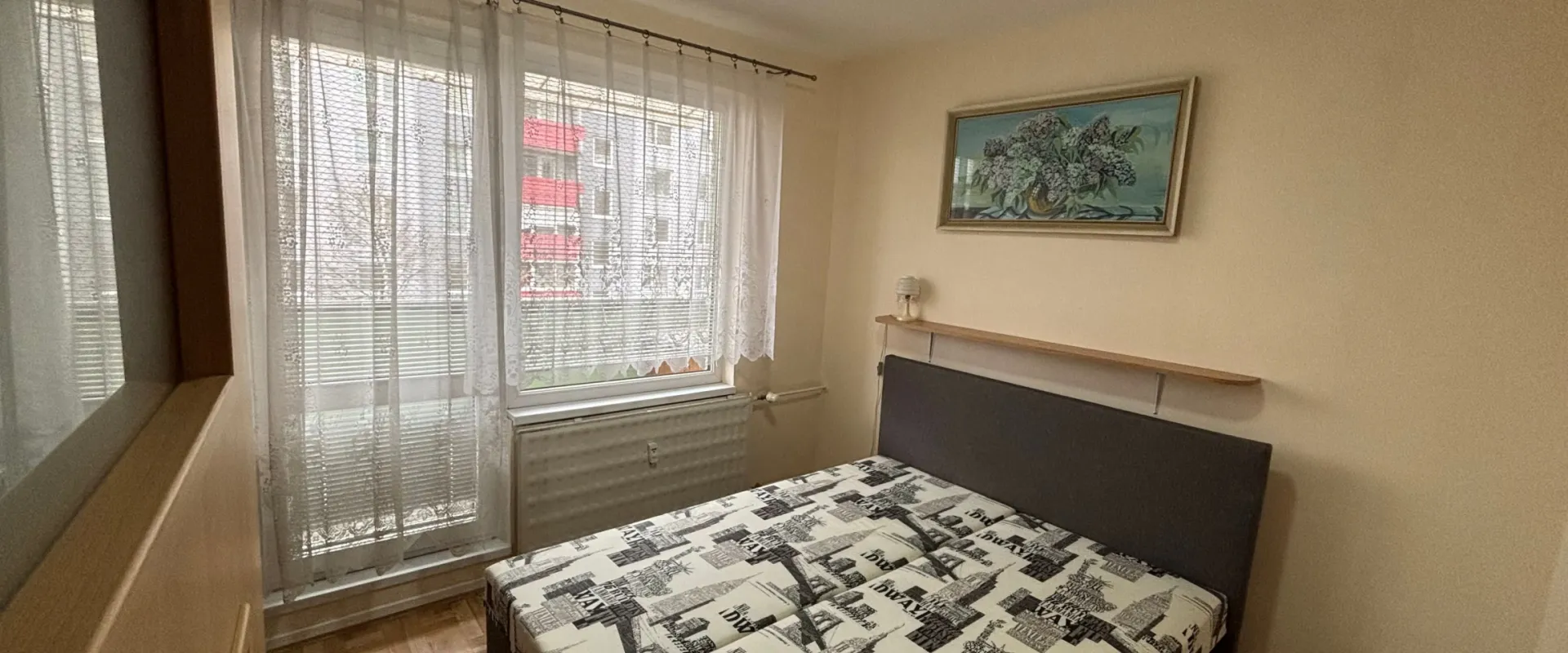 Prenájom priestranného 3-izbového bytu s balkónom