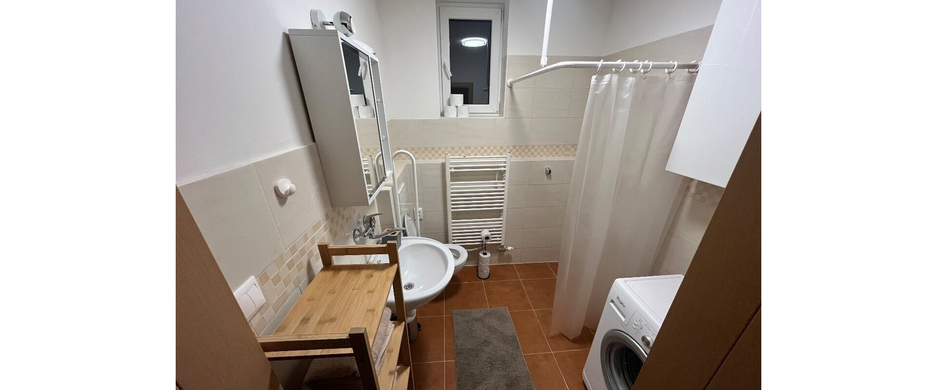 Na prenájom: 3-izbový byt po kompletnej rekonštrukcii v RD REZERVE