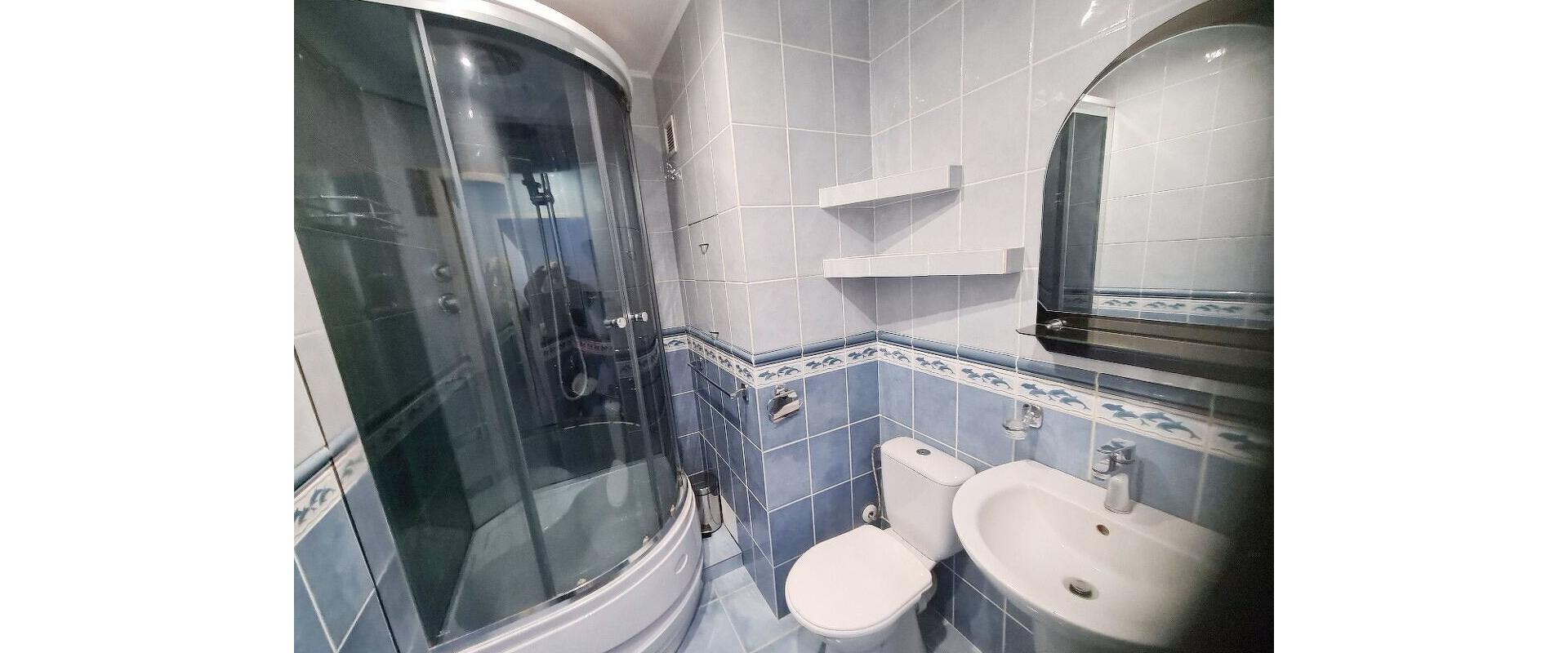 PRENÁJOM: Moderný 1-izbový byt s presklenou loggiou – ul. M. Rázusa