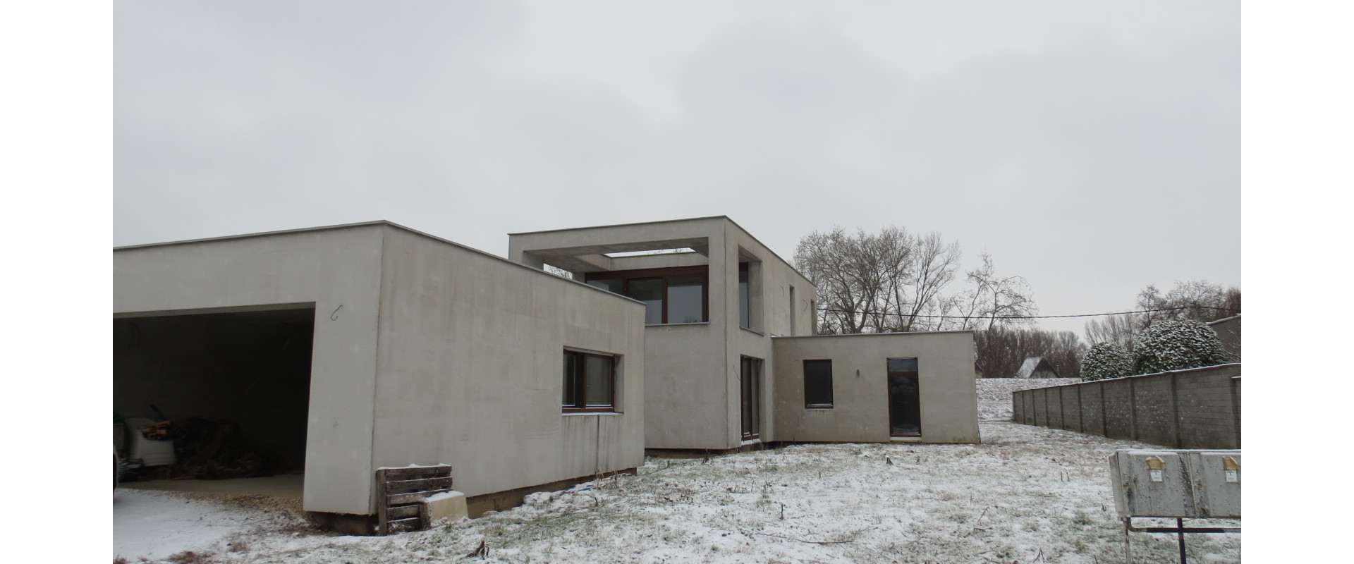 MODERNÁ VILA NA PRIVÁTNEJ ADRESE, Šaľa