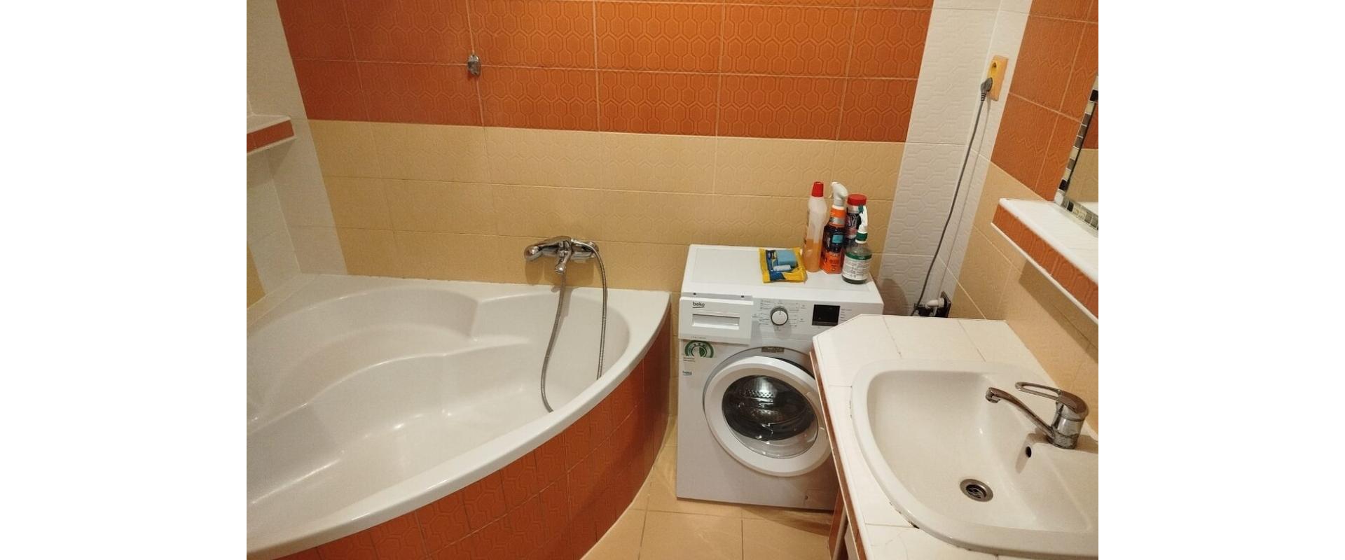 Priestranný 3-izbový byt s balkónom na Bizetovej – Nitra