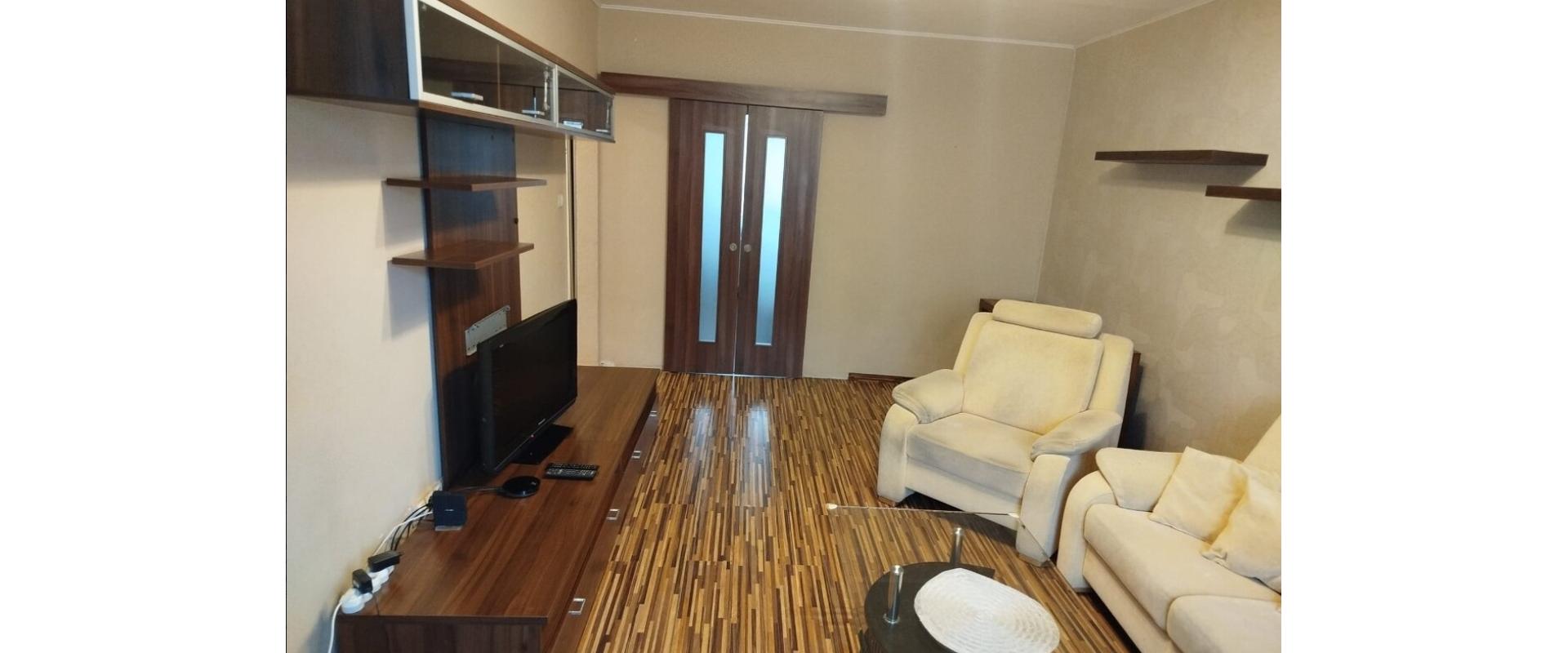 Priestranný 3-izbový byt s balkónom na Bizetovej – Nitra