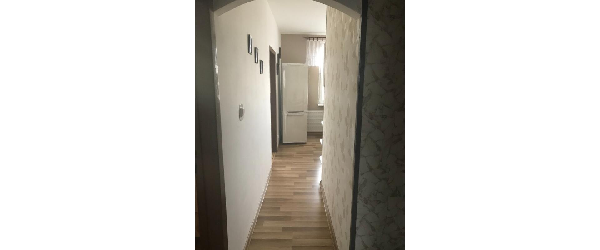 Na prenájom kompletne zariadený 3-izbový byt s balkónom – Klokočina