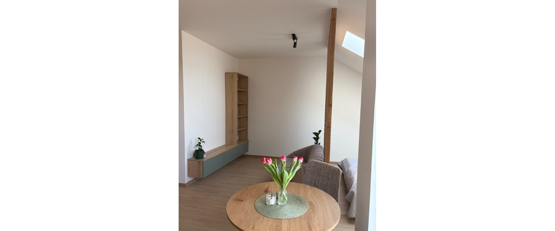 Moderný 1-izbový byt so strešnou terasou a garážou | Nitra – Kynek