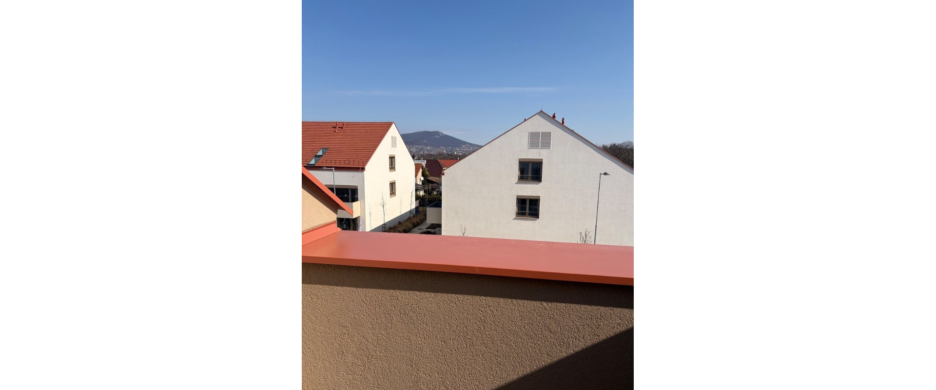 Moderný 1-izbový byt so strešnou terasou a garážou | Nitra – Kynek