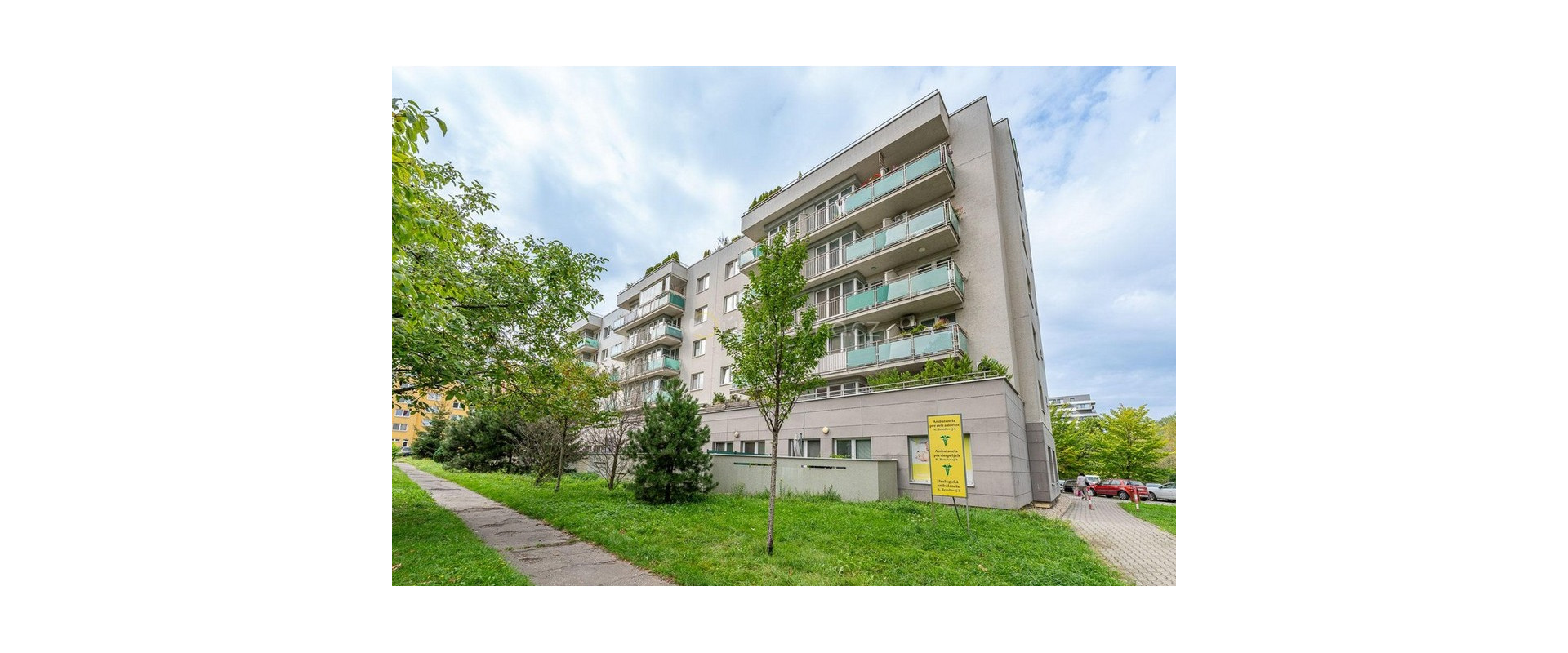 Predaj 4 izbového nadčasového bytu s dôrazom na materiály