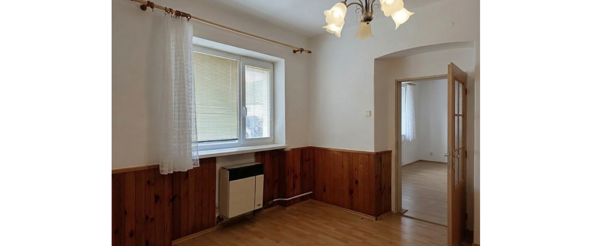 Rodinný dom v Leviciach: Kvalitný základ a veľký potenciál