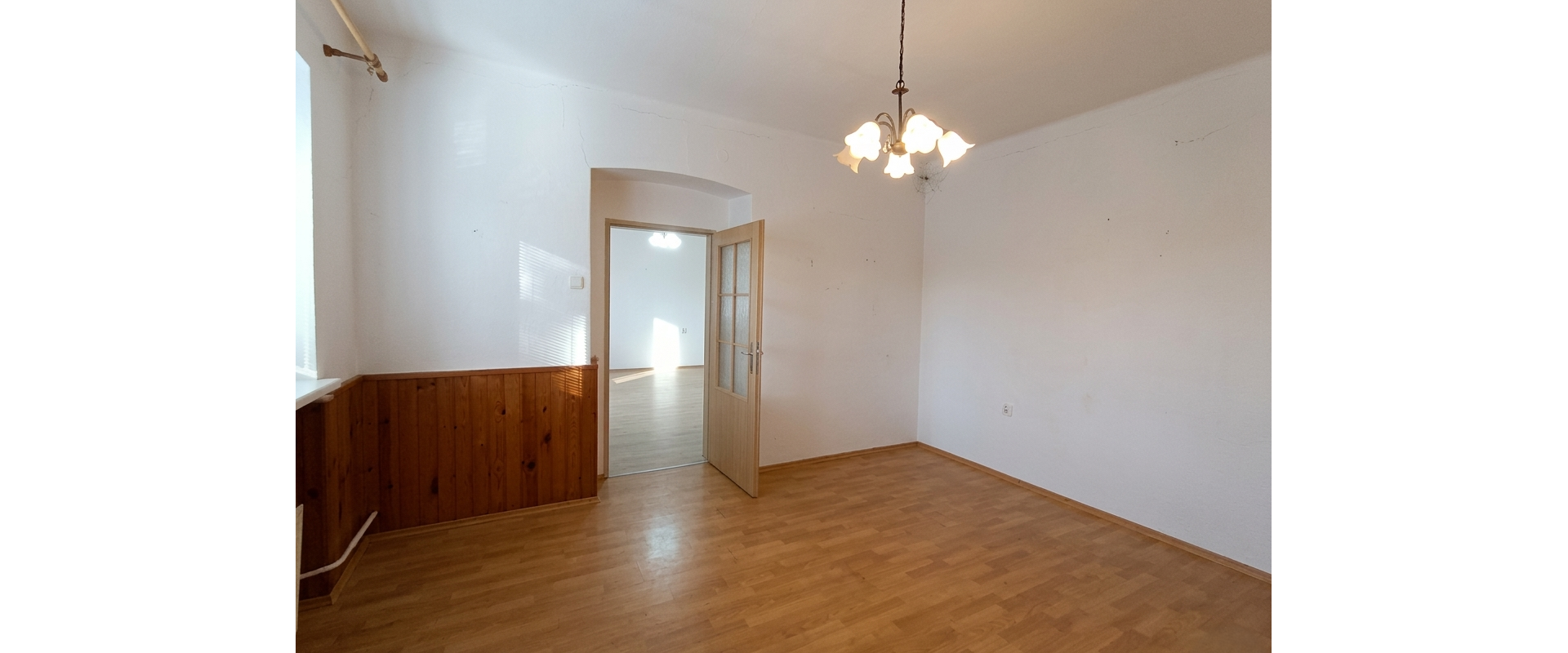 Rodinný dom v Leviciach: Kvalitný základ a veľký potenciál