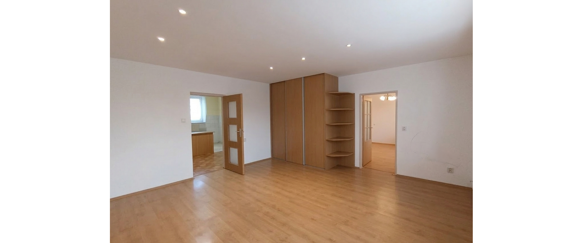 Rodinný dom v Leviciach: Kvalitný základ a veľký potenciál