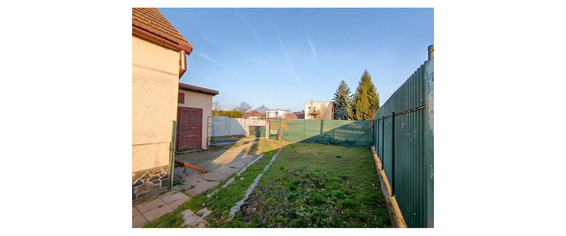 Rodinný dom v Leviciach: Kvalitný základ a veľký potenciál