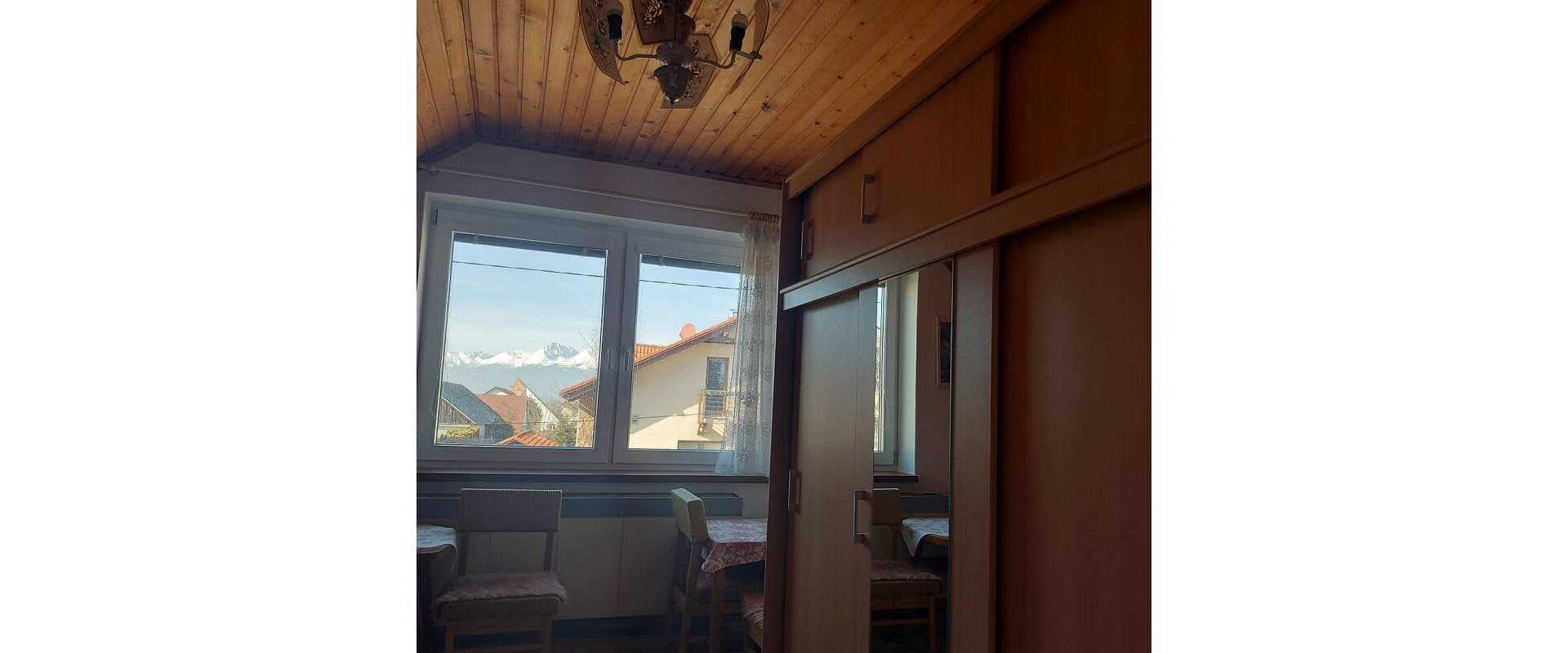 Prenájom  2-izbového bytu – Hozelec pri Poprade