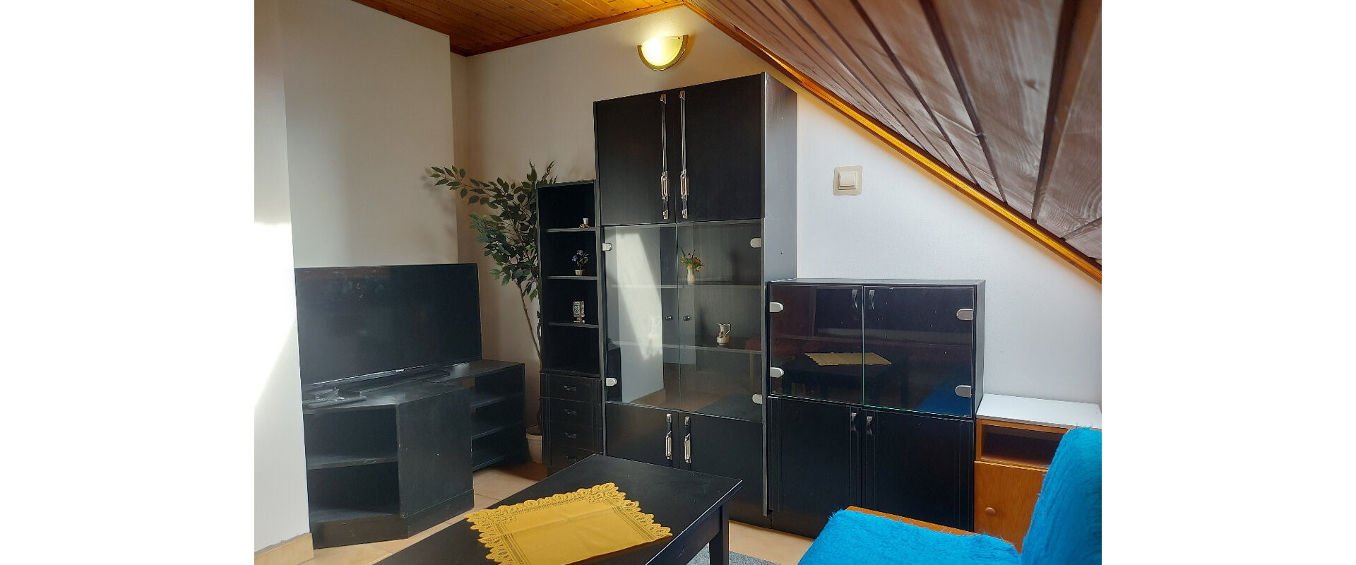 Prenájom  2-izbového bytu – Hozelec pri Poprade