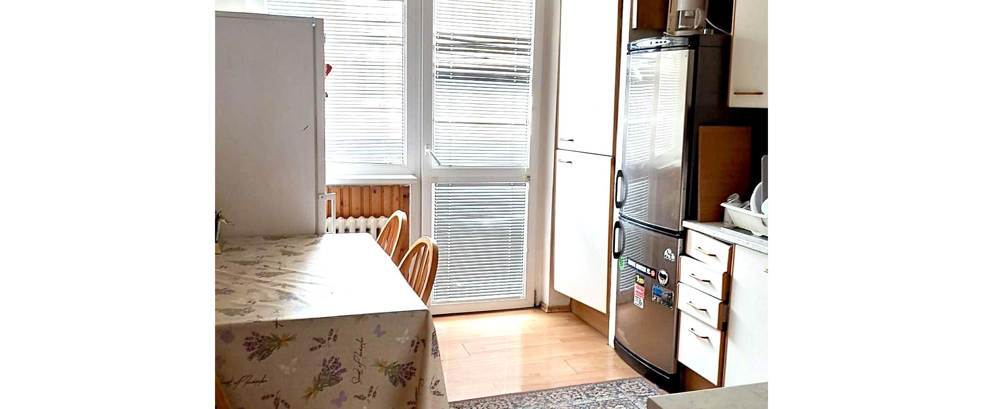 Na prenájom priestranný 3i byt v Petržalke!