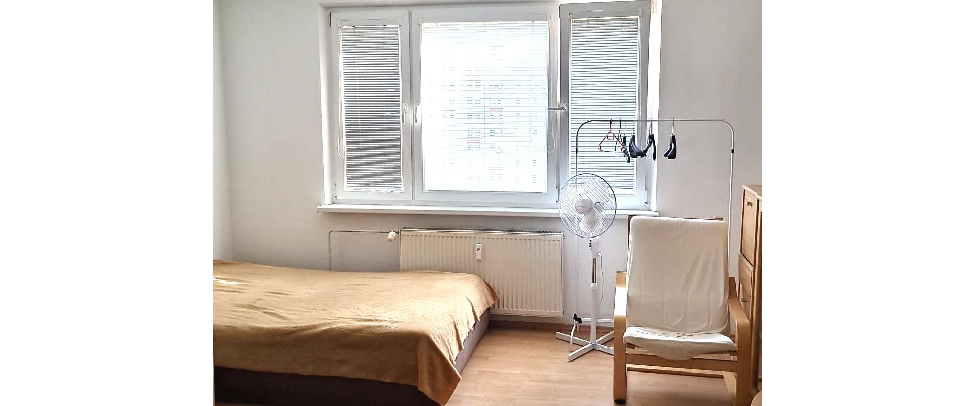 Na prenájom priestranný 3i byt v Petržalke!