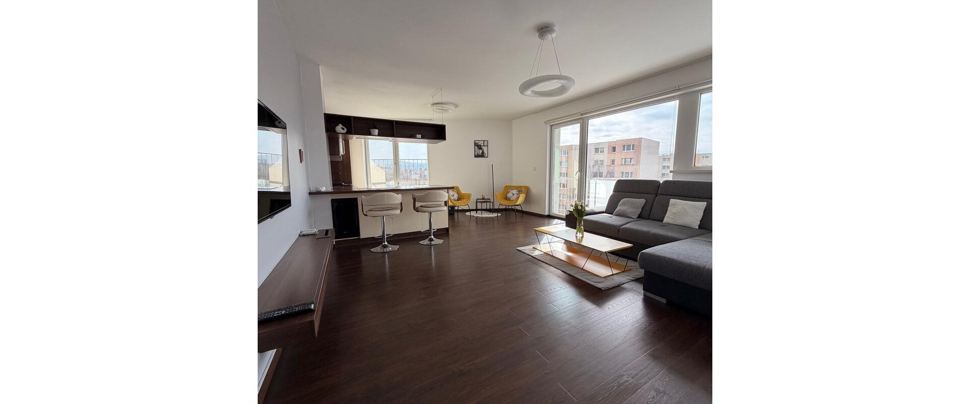 Prenájom moderný 2-izbový byt v novostavbe na Sídlisku III v Prešove.