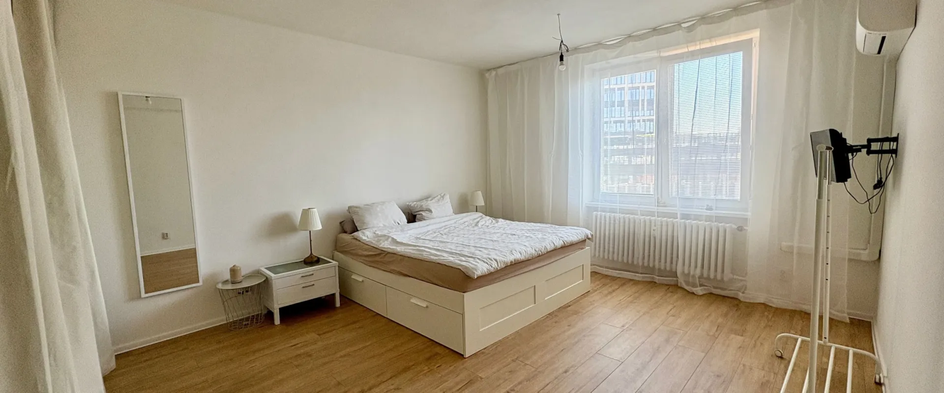 Prenájom- 3 izb.byt s terasou a krásnym výhľadom pri Račianskom mýte