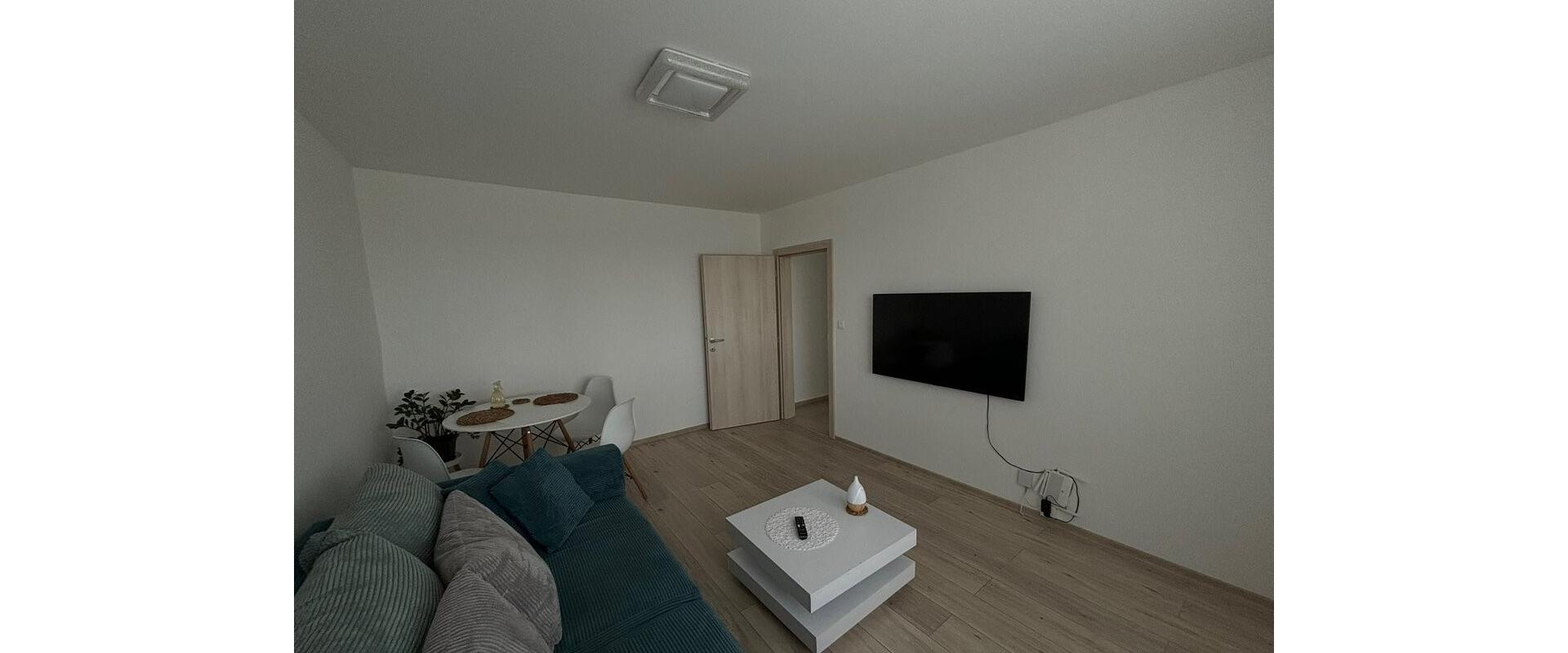 2-izbový byt na prenájom, Košice Juh (Železníky).